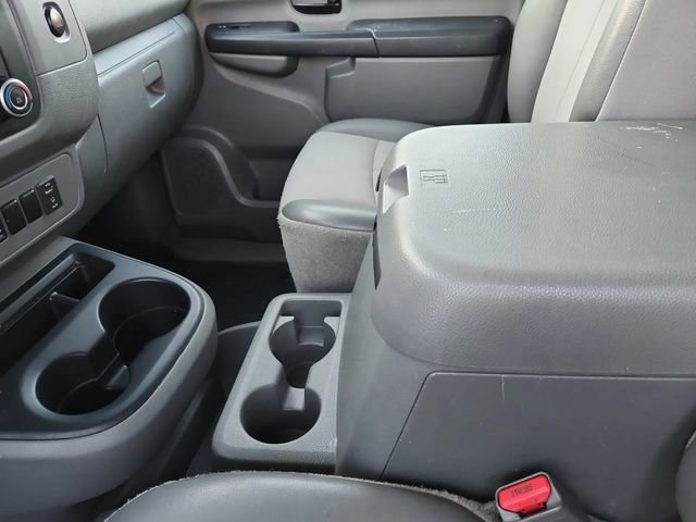Used 2019 Nissan NV 2500 SV image 37