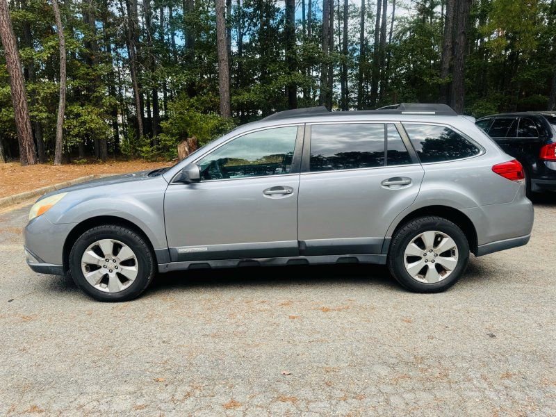 Used 2010 Subaru Outback 2.5i Premium