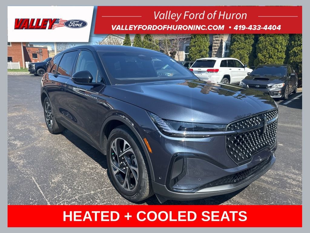 Used 2024 Lincoln Nautilus Premier w/ Jet Appearance Package