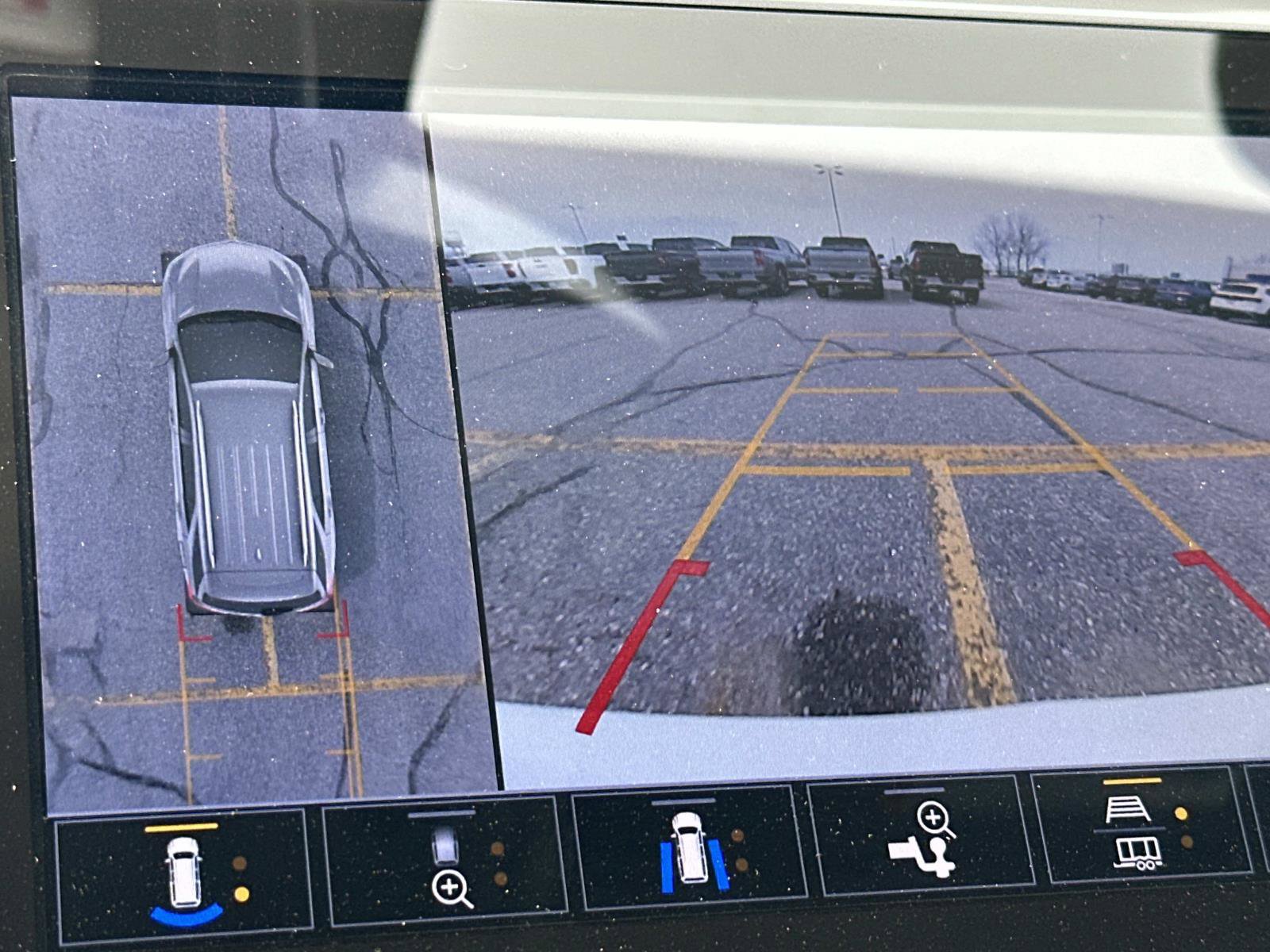 Certified 2024 Chevrolet Equinox Premier image 29