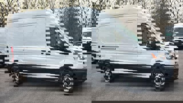 New 2026 Ford Transit 250 148 High Roof image 28
