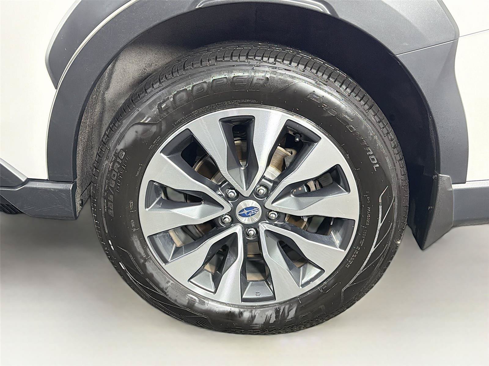 Used 2023 Subaru Outback Touring XT AWD/4WD image 36
