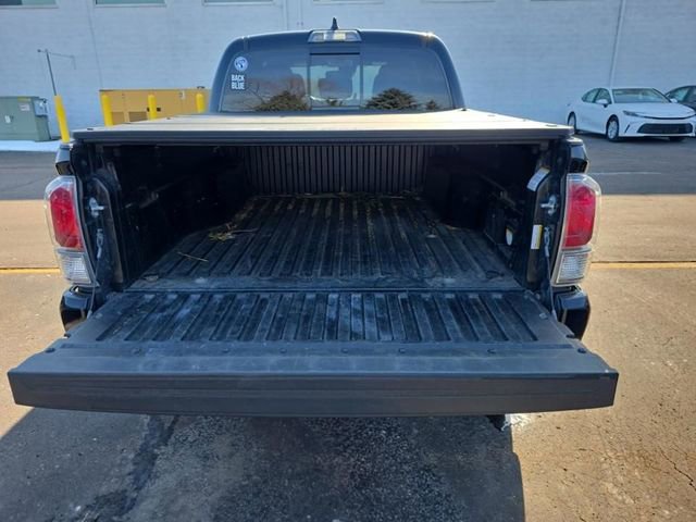Used 2023 Toyota Tacoma TRD Sport image 19