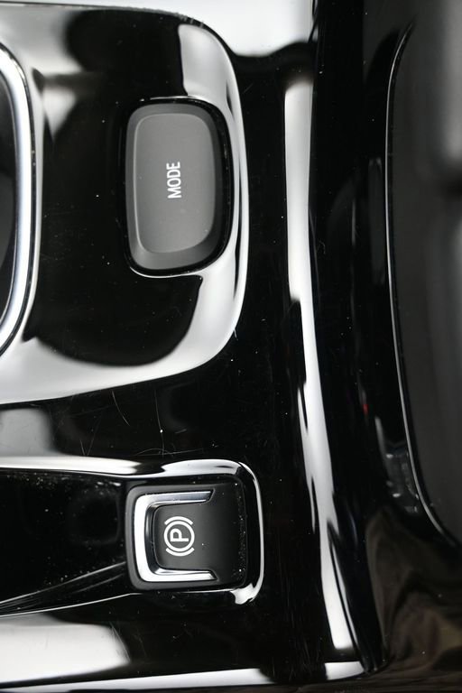 Used 2023 Buick Envision Essence FWD image 17