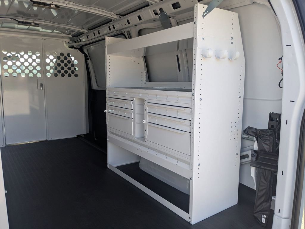 New 2026 GMC Savana 2500 w/ Driver Convenience Package image 20