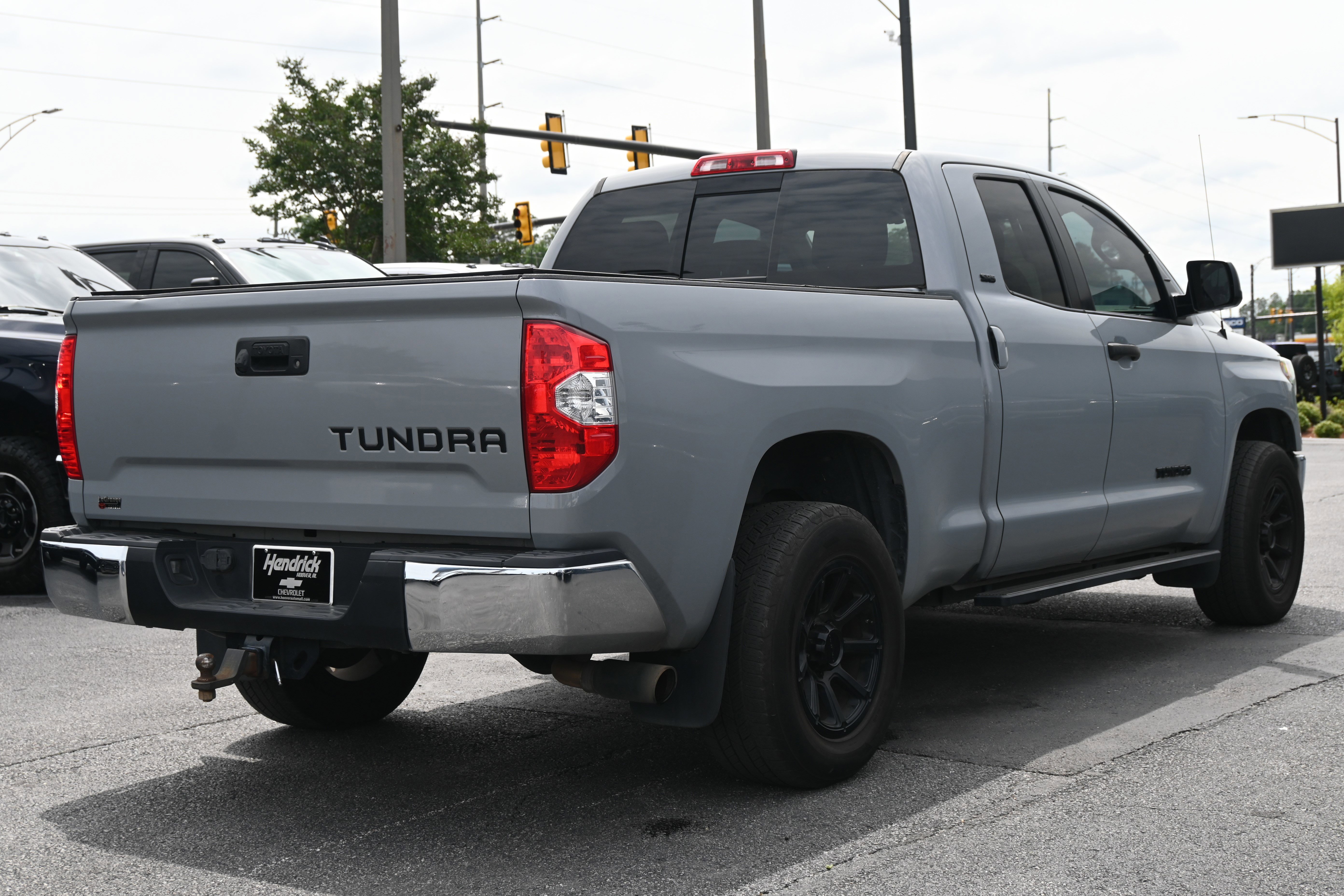 Used 2019 Toyota Tundra SR5 RWD image 12