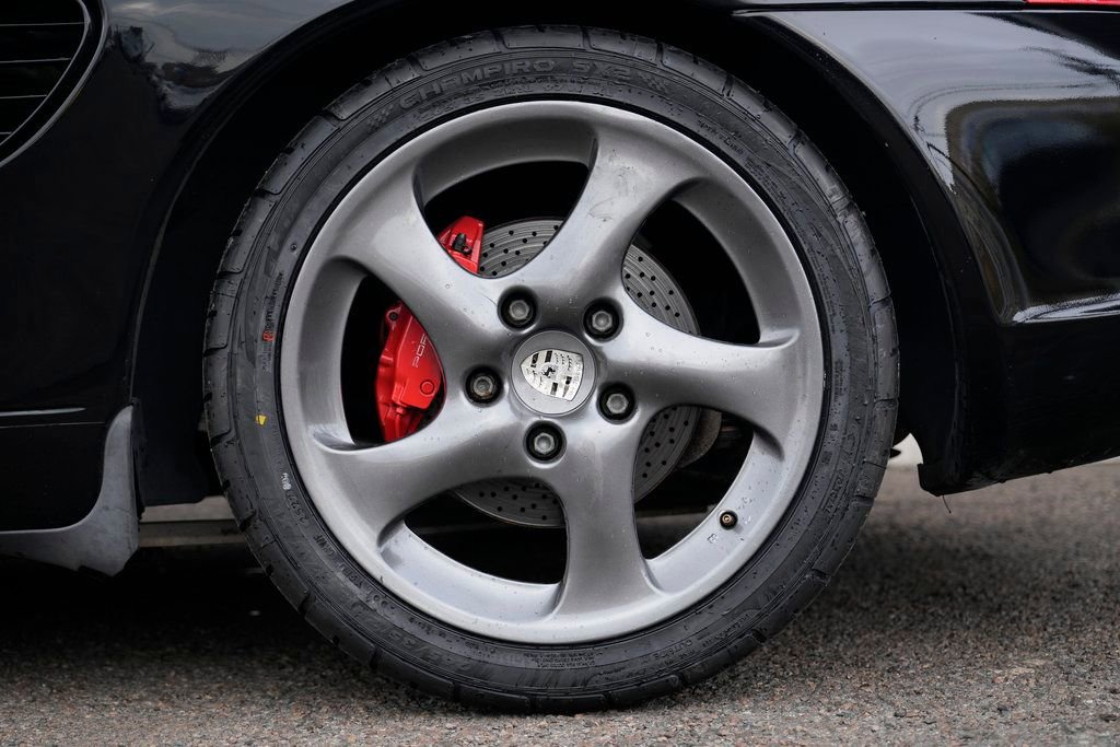 Used 2004 Porsche Boxster S image 17