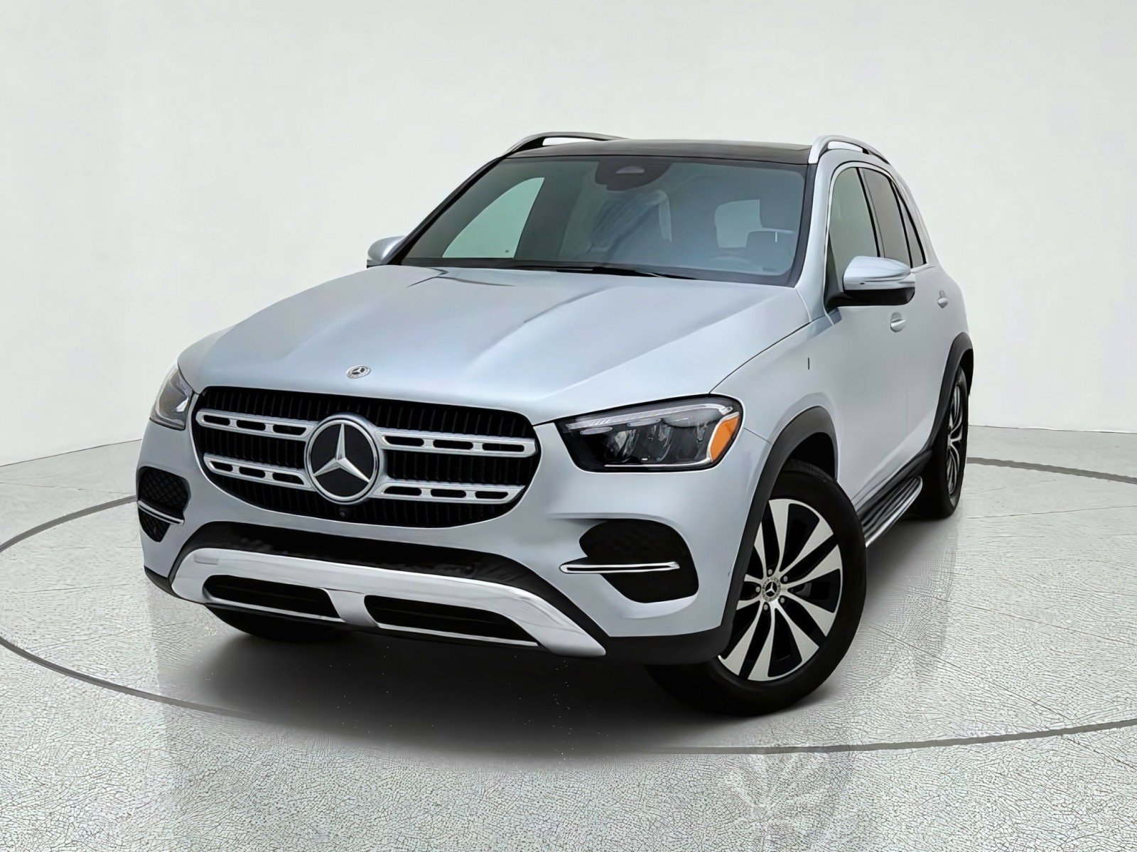 Certified 2026 Mercedes-Benz GLE 350 4MATIC image 2