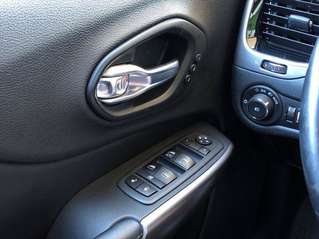 Certified 2019 Jeep Cherokee Limited AWD/4WD image 25