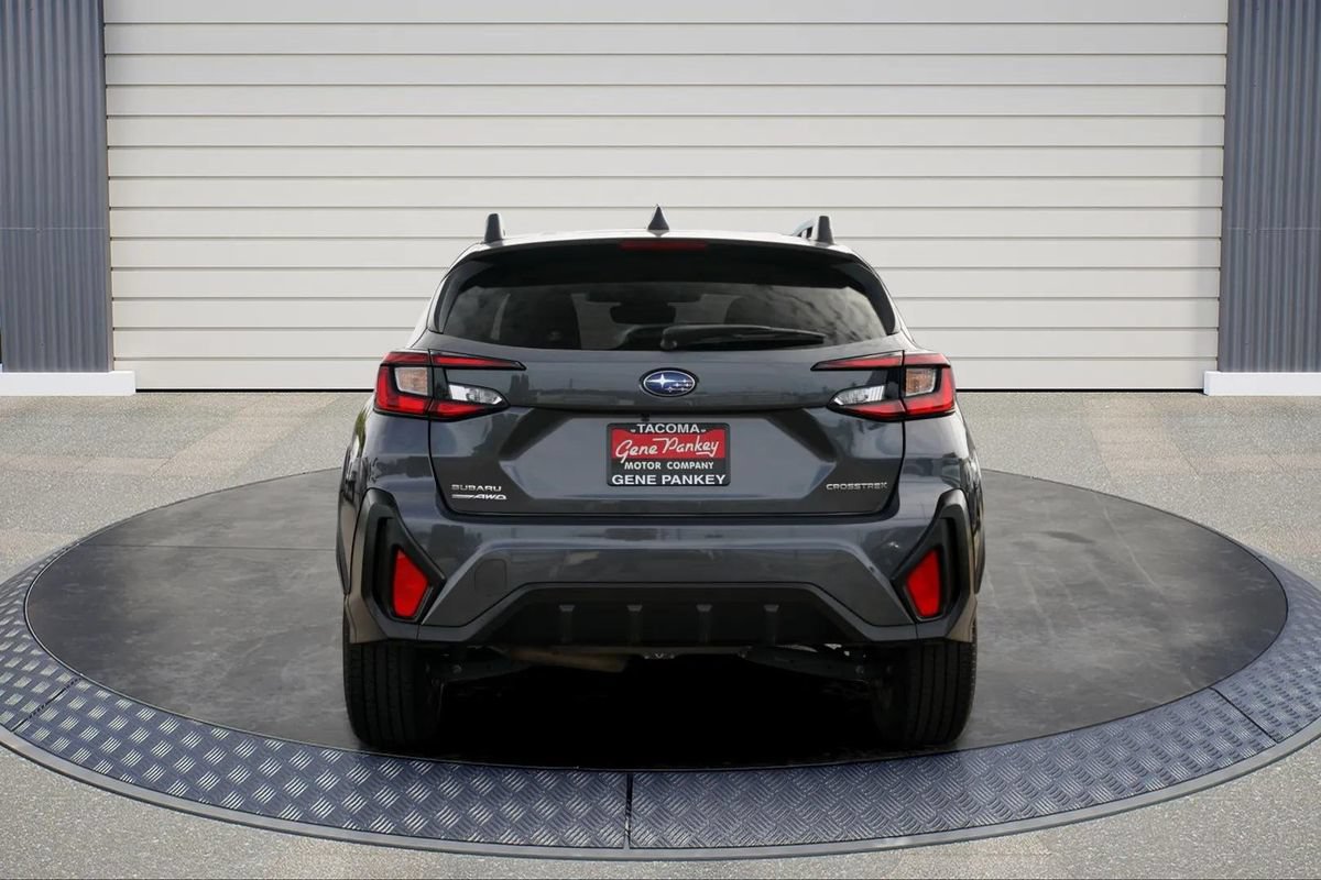 Used 2024 Subaru Crosstrek 2.0i Premium w/ Crosstrek Mirror Package AWD/4WD image 6