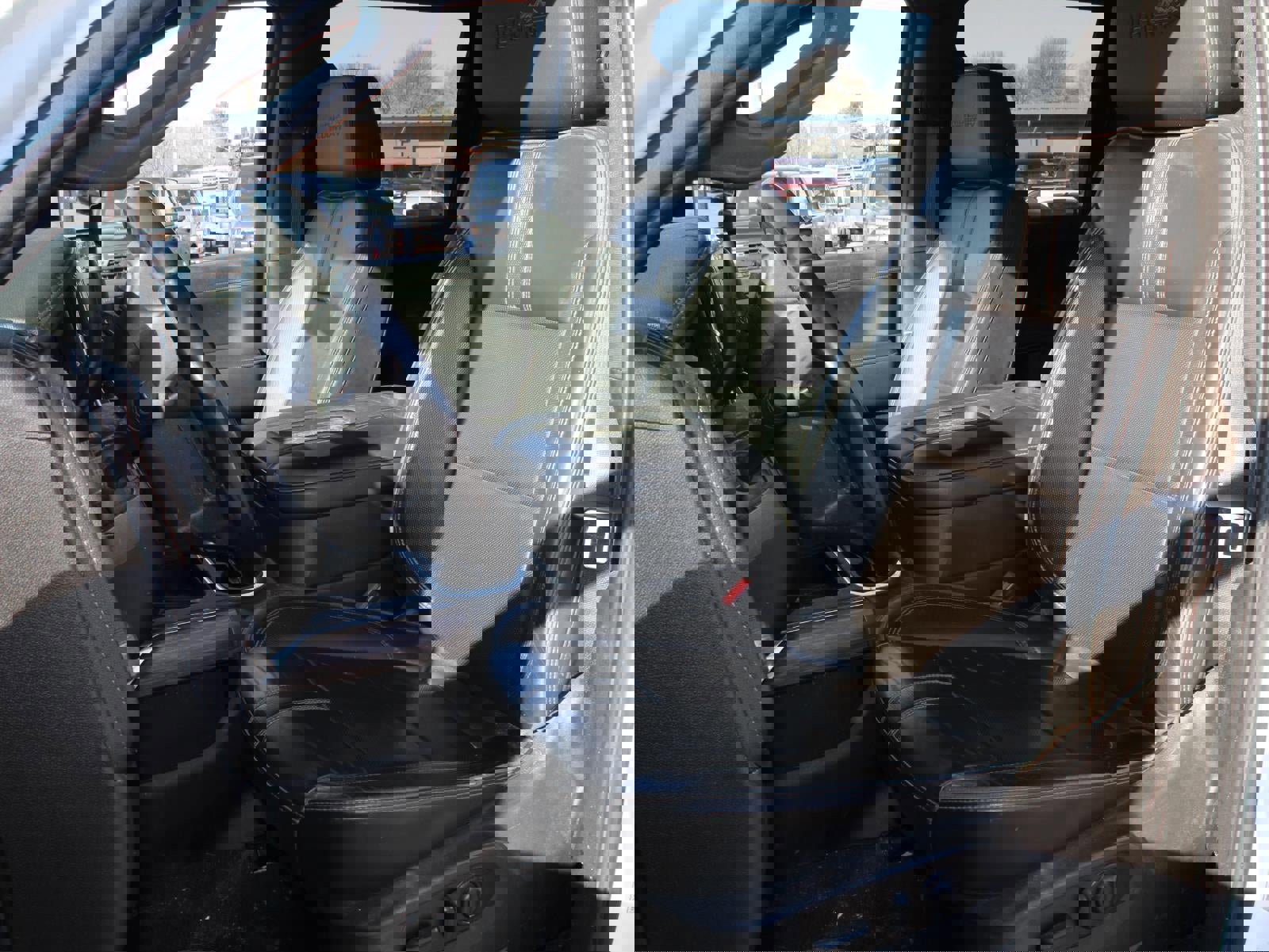 Used 2022 Chevrolet Silverado 2500 High Country w/ Z71 Off-Road Package image 14