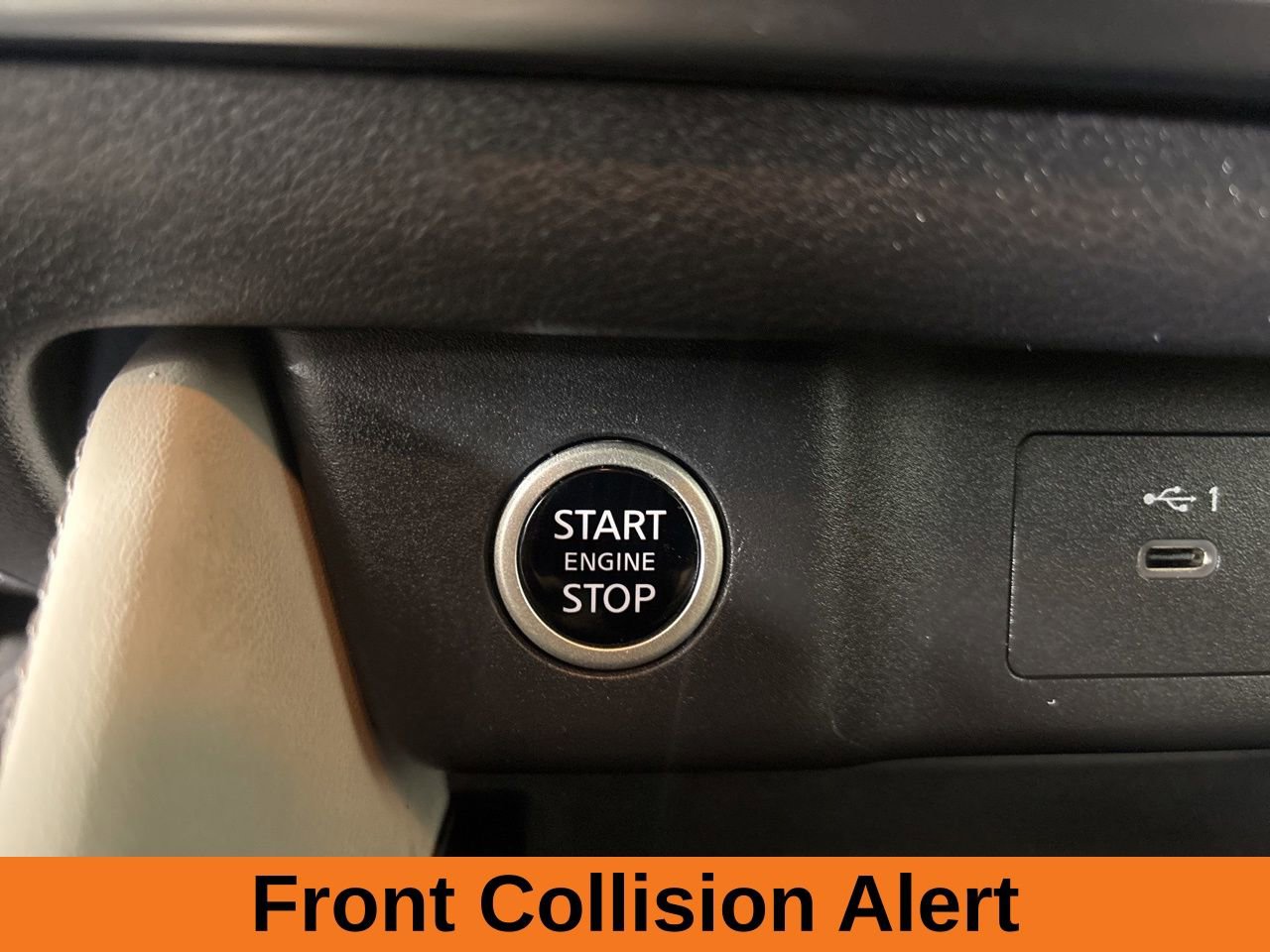 Used 2023 Nissan Rogue SL w/ SL Premium Package image 17