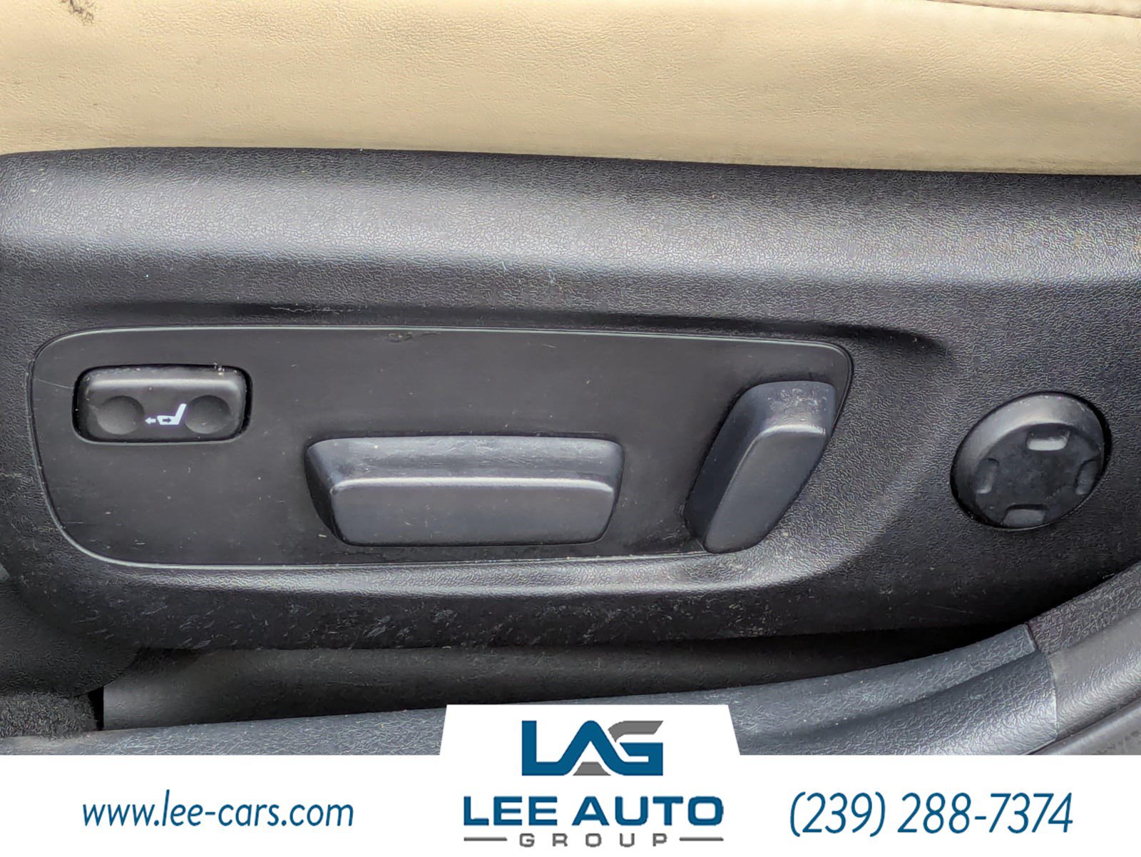 Used 2014 Toyota Avalon Limited FWD image 15