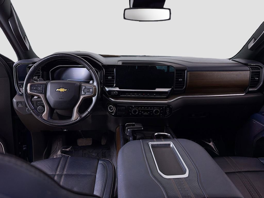 Used 2022 Chevrolet Silverado 1500 High Country w/ High Country Premium Package image 29