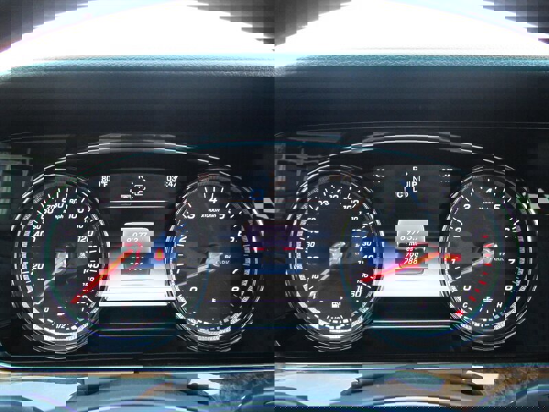 Used 2017 Mercedes-Benz E 400 4MATIC Wagon image 12