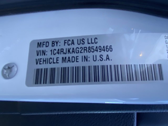 Used 2024 Jeep Grand Cherokee L Laredo image 27