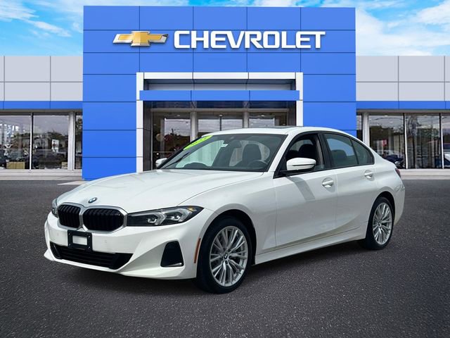 Used 2023 BMW 330i xDrive Sedan w/ Driving Assistance Package video 2