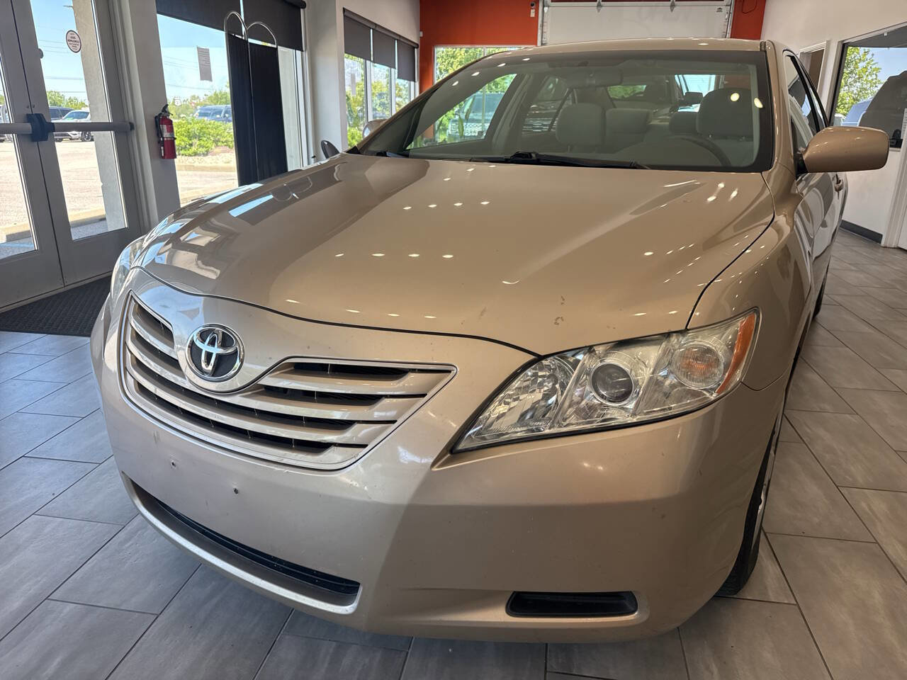 Used 2009 Toyota Camry XLE FWD image 5