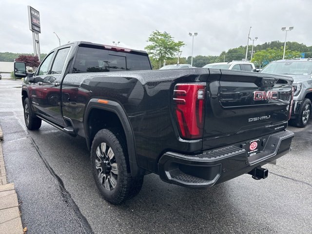 New 2025 GMC Sierra 2500 Denali w/ Denali Reserve Package image 7