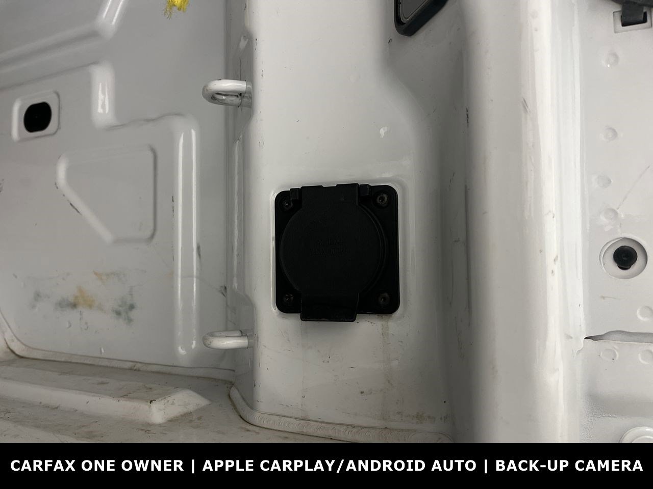 Used 2025 Chevrolet Silverado 2500 Custom w/ Custom Value Package image 31