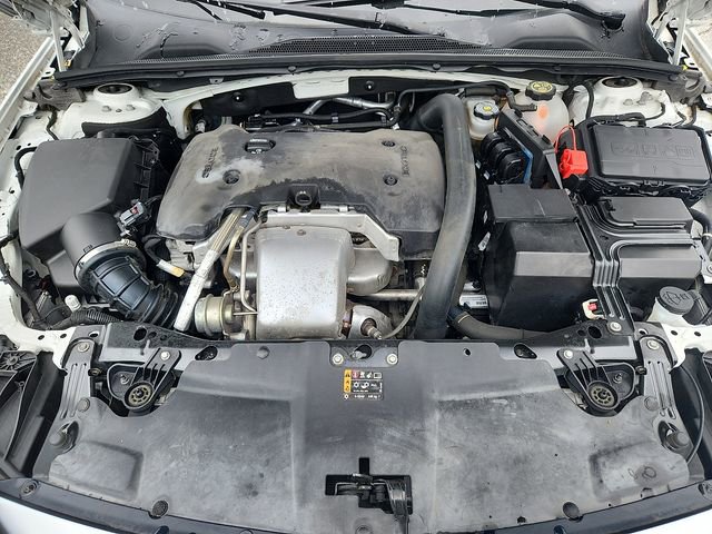 Used 2019 Buick Regal Preferred w/ Sights and Sounds Package FWD image 28