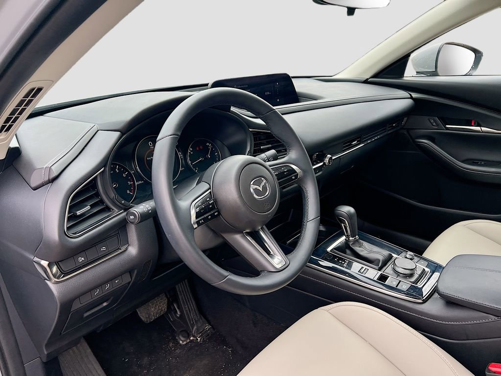 Used 2025 MAZDA CX-30 AWD 2.5 S w/ Preferred Package image 9
