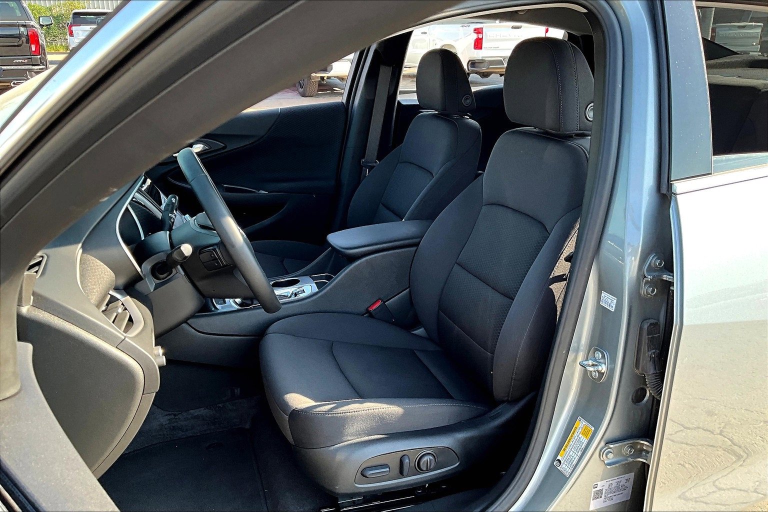 New 2025 Chevrolet Malibu RS image 9