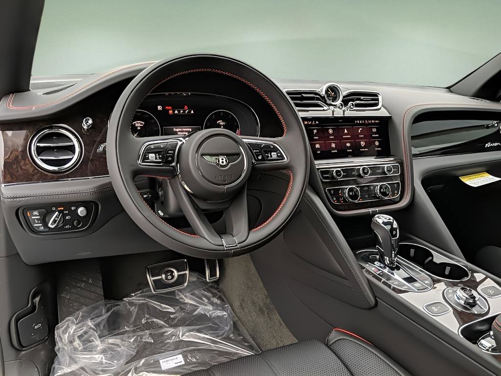 Used 2023 Bentley Bentayga Extended Wheelbase image 38