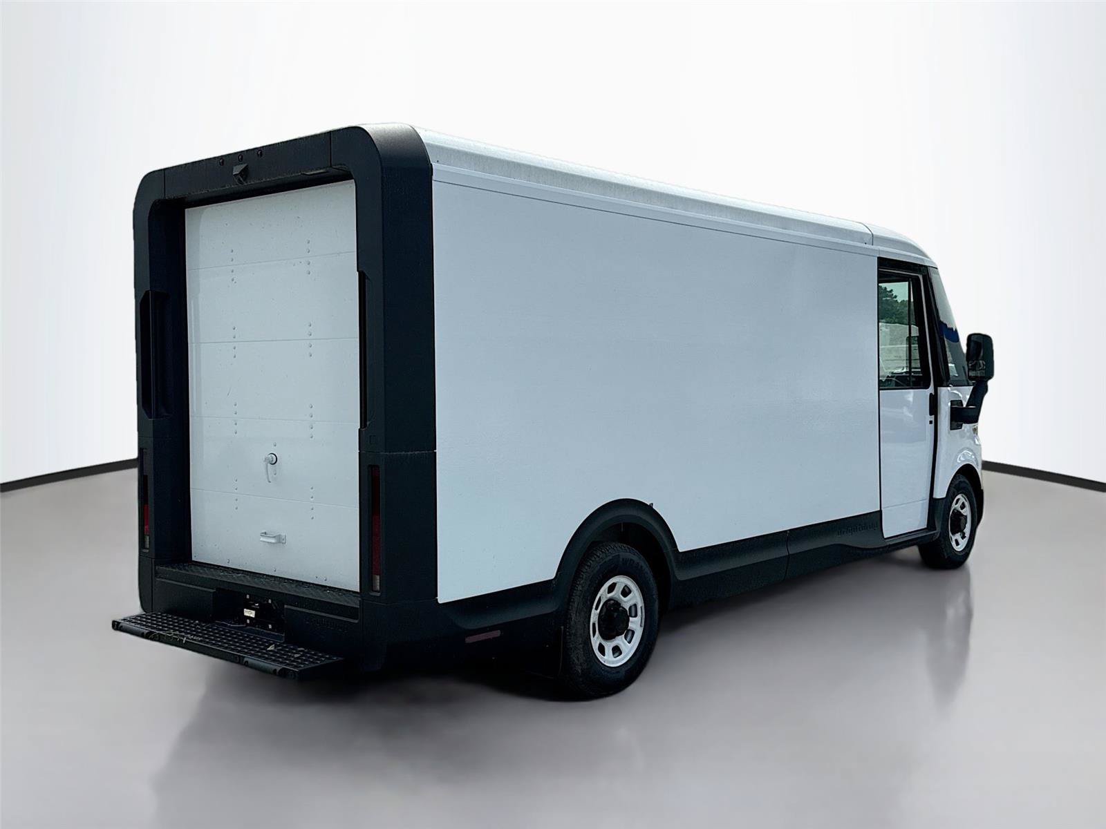 New 2025 Chevrolet Brightdrop 600 w/ Power Door Package AWD/4WD image 7
