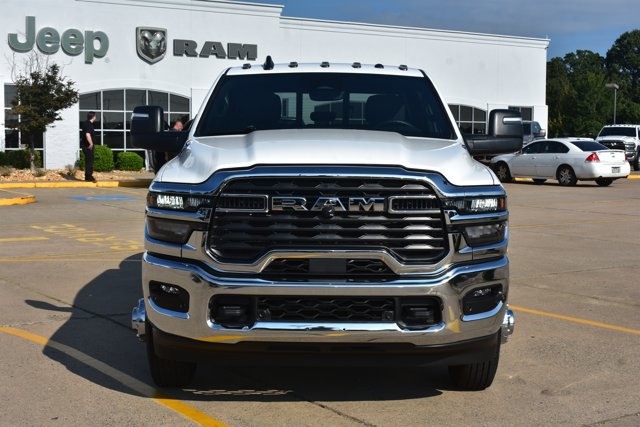 New 2026 RAM 3500 Tradesman AWD/4WD image 2