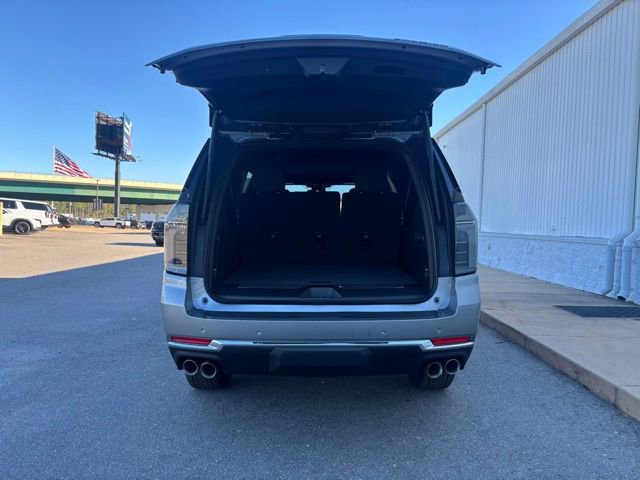 New 2026 Chevrolet Suburban Premier w/ Sun And Tow Package image 12