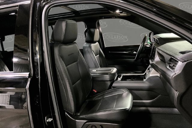 Used 2022 GMC Yukon Denali AWD/4WD image 17