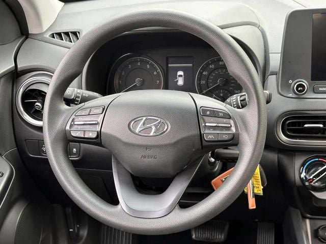 Used 2023 Hyundai Kona SE image 21
