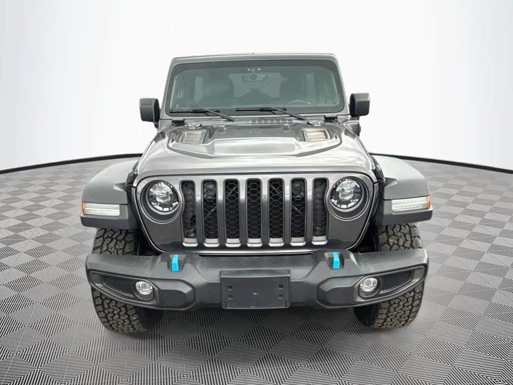 Used 2023 Jeep Wrangler Unlimited Rubicon 4xe w/ Cold Weather Group AWD/4WD image 2