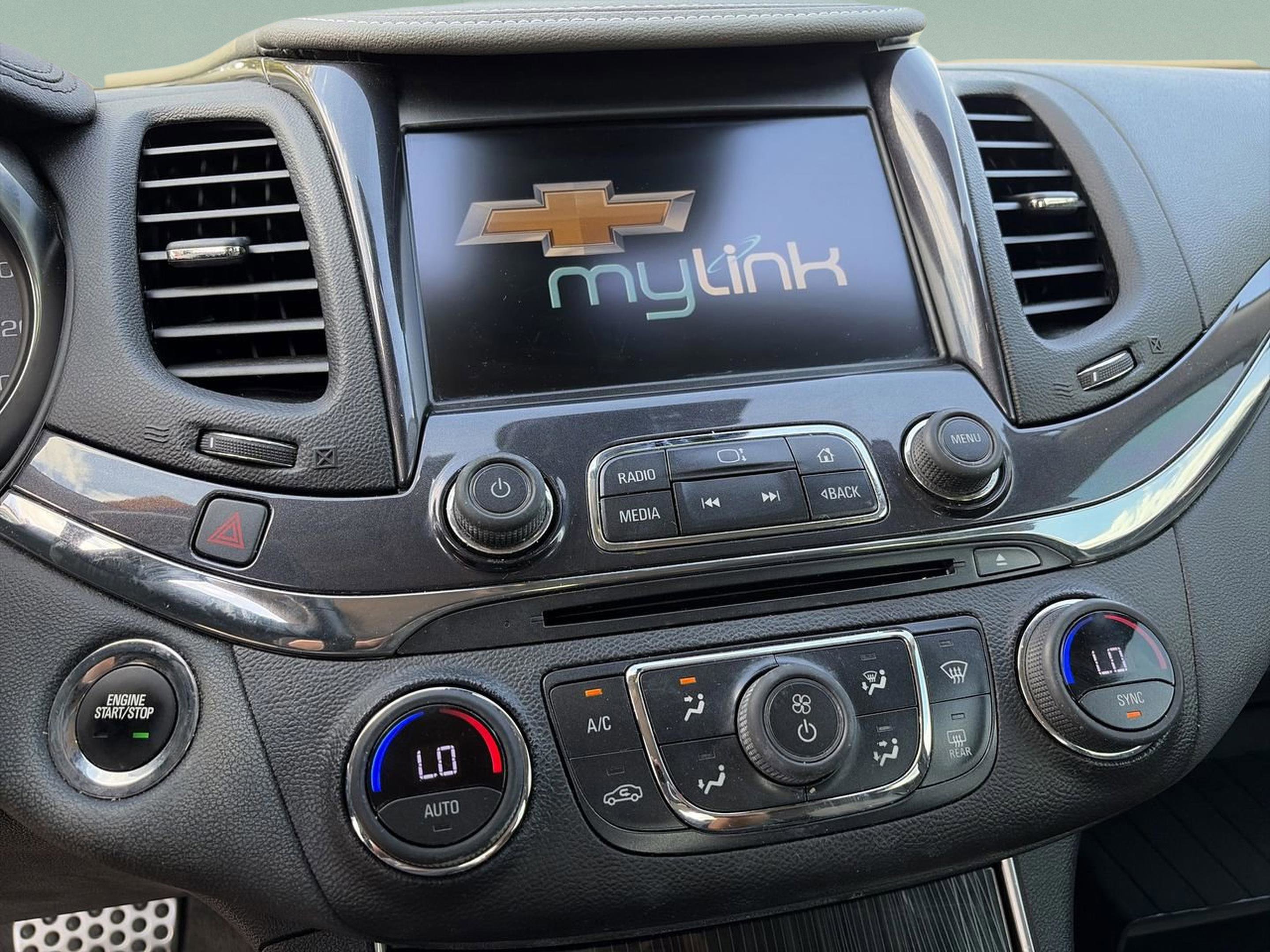 Used 2016 Chevrolet Impala LTZ image 13