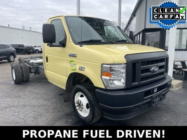 Used 2021 Ford E-450 and Econoline 450 Super Duty RWD image 1