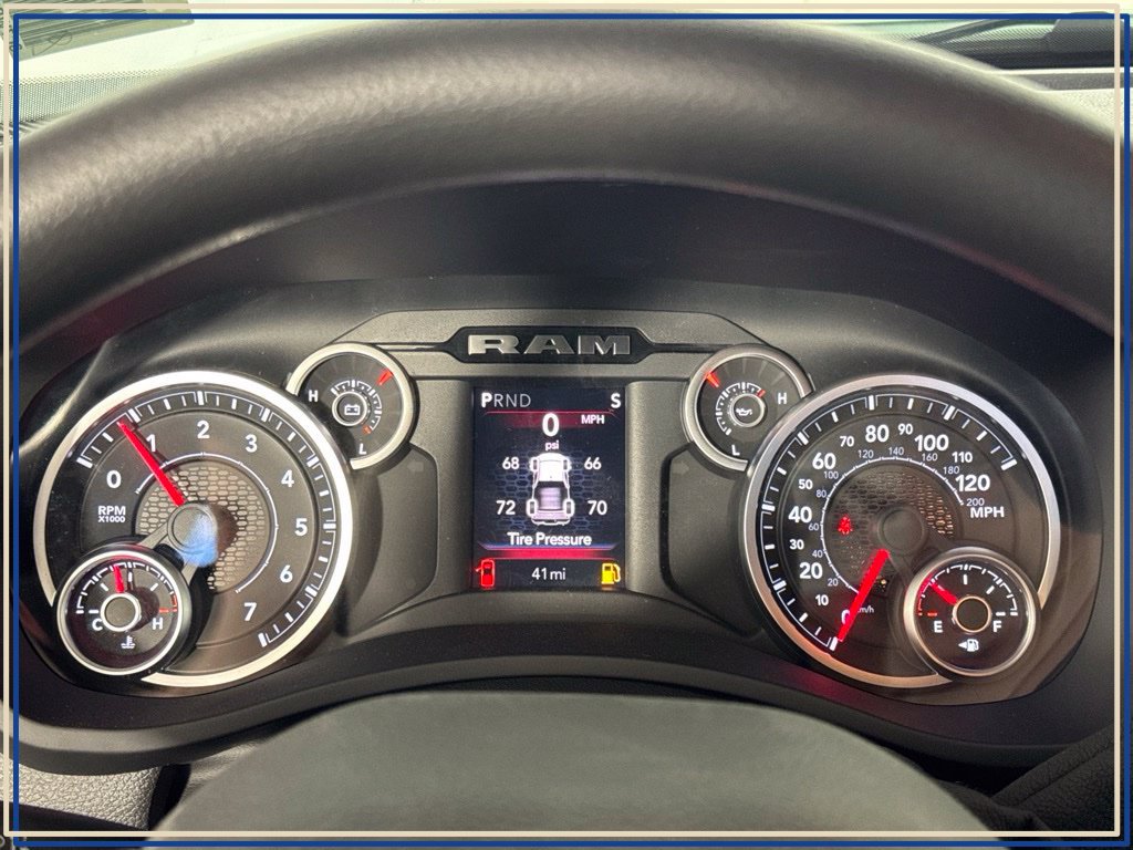 New 2026 RAM 2500 Tradesman AWD/4WD image 18