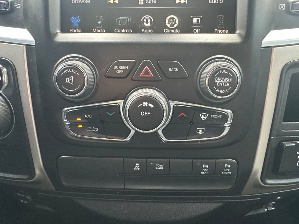 Used 2016 RAM 1500 Big Horn RWD image 4