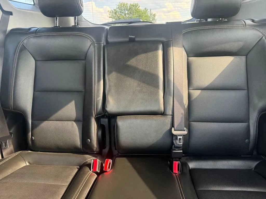 Used 2020 GMC Terrain SLT w/ Preferred Package AWD/4WD image 19