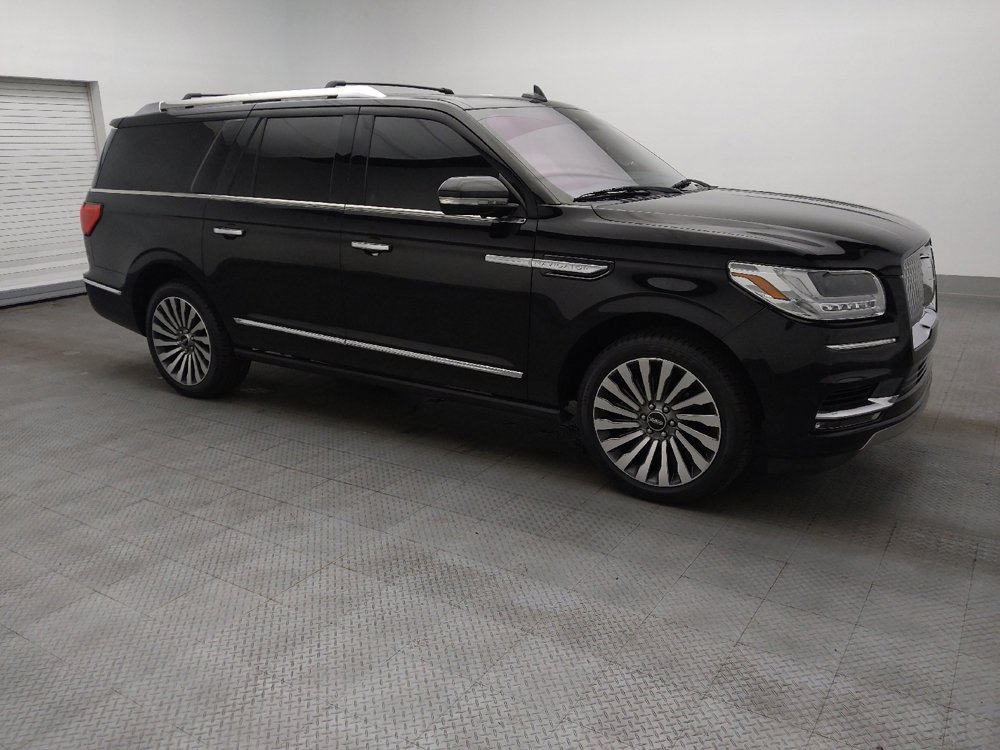 Used 2018 Lincoln Navigator L Reserve w/ Technology Package image 11