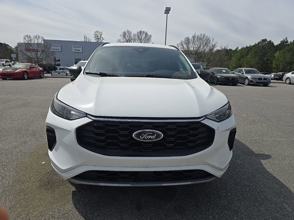 Used 2023 Ford Escape ST-Line image 8