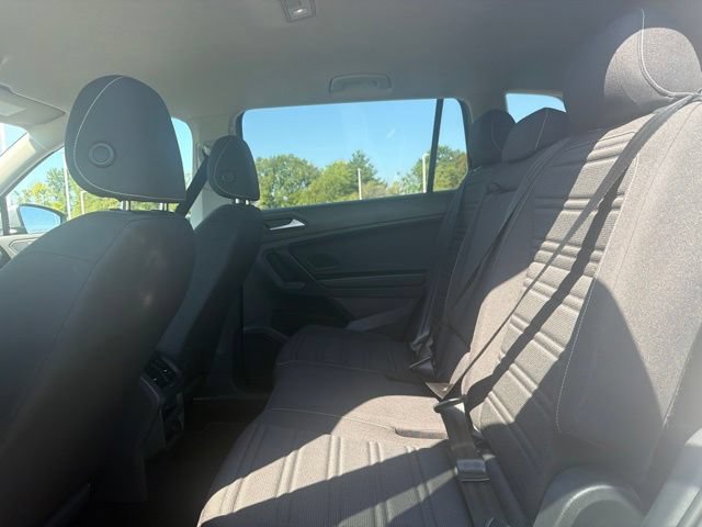 Used 2022 Volkswagen Tiguan S FWD image 17