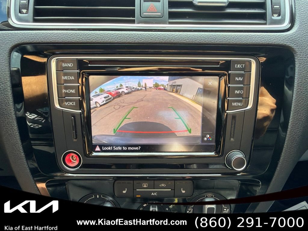 Used 2016 Volkswagen Jetta SEL w/ Lighting Package FWD image 29