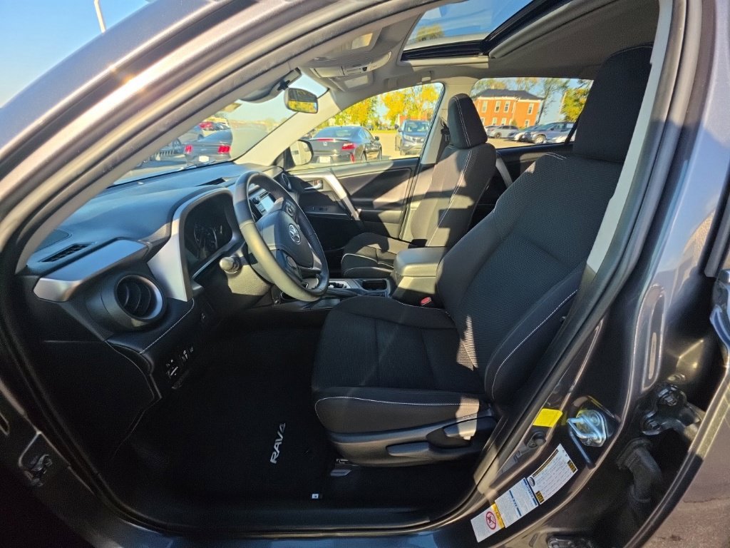 Used 2017 Toyota RAV4 XLE w/ Plus Special Value Package AWD/4WD image 14