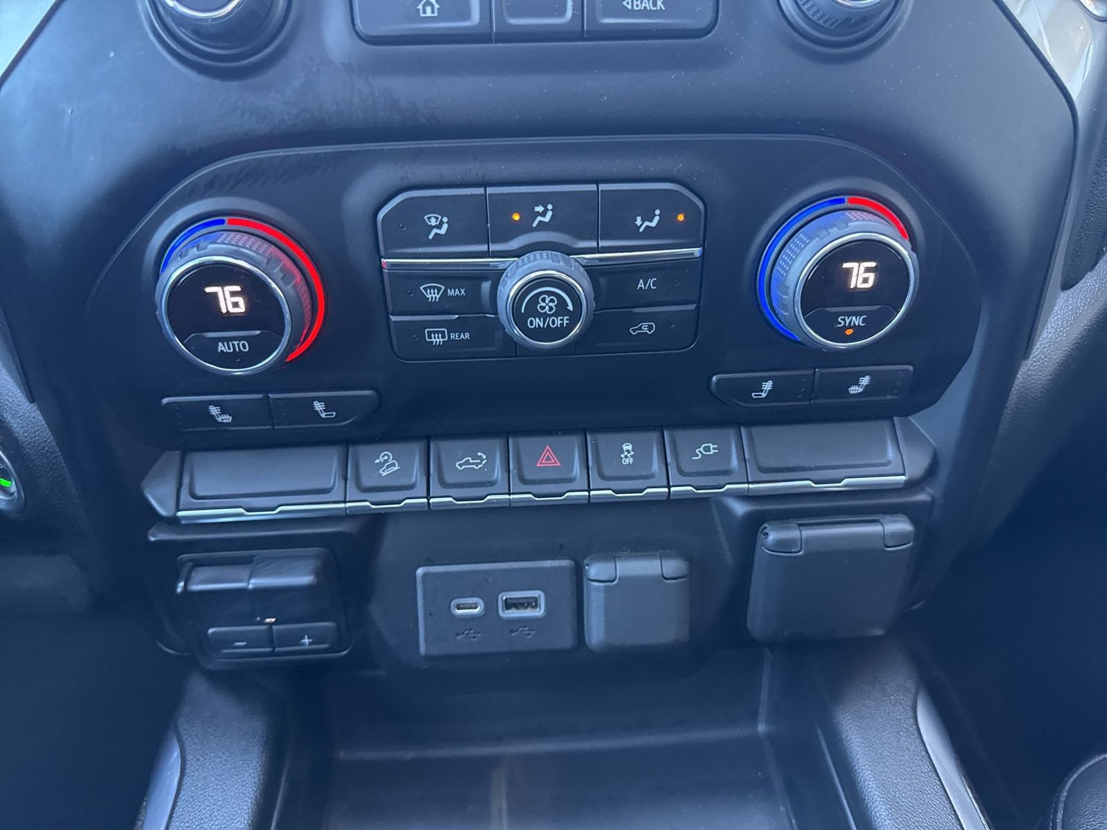 Used 2022 Chevrolet Silverado 1500 LT Trail Boss w/ Convenience Package II image 25