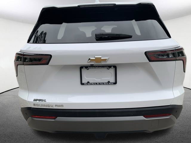 Used 2026 Chevrolet Equinox LT AWD/4WD image 13