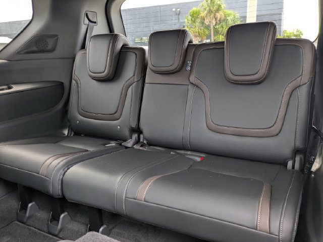 New 2026 Nissan Armada SL w/ Captain's Chari Seat Package AWD/4WD image 15