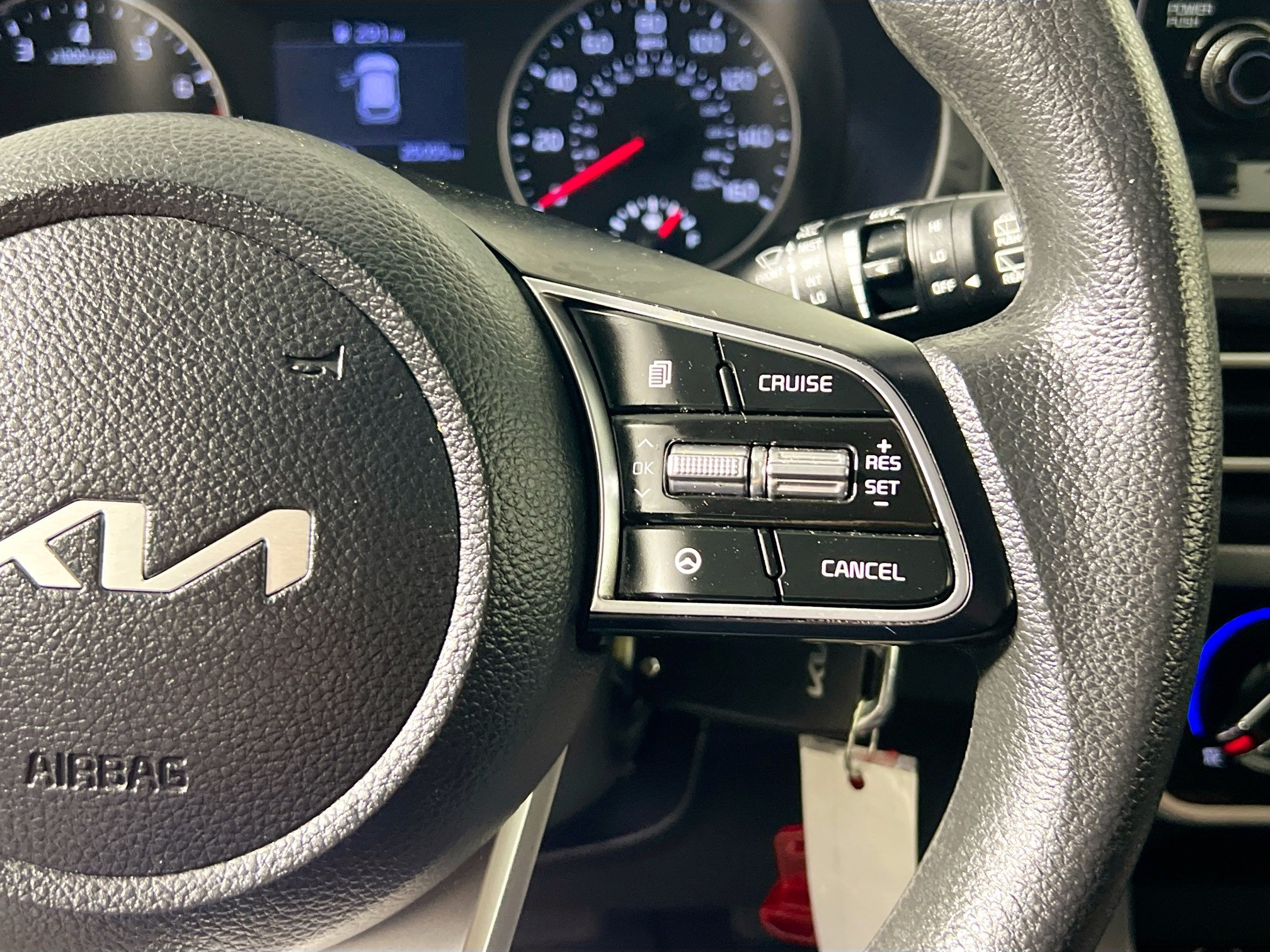 Used 2023 Kia Seltos LX AWD/4WD image 18