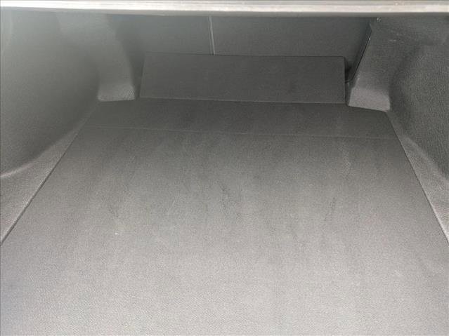 Used 2022 Toyota Camry LE image 6