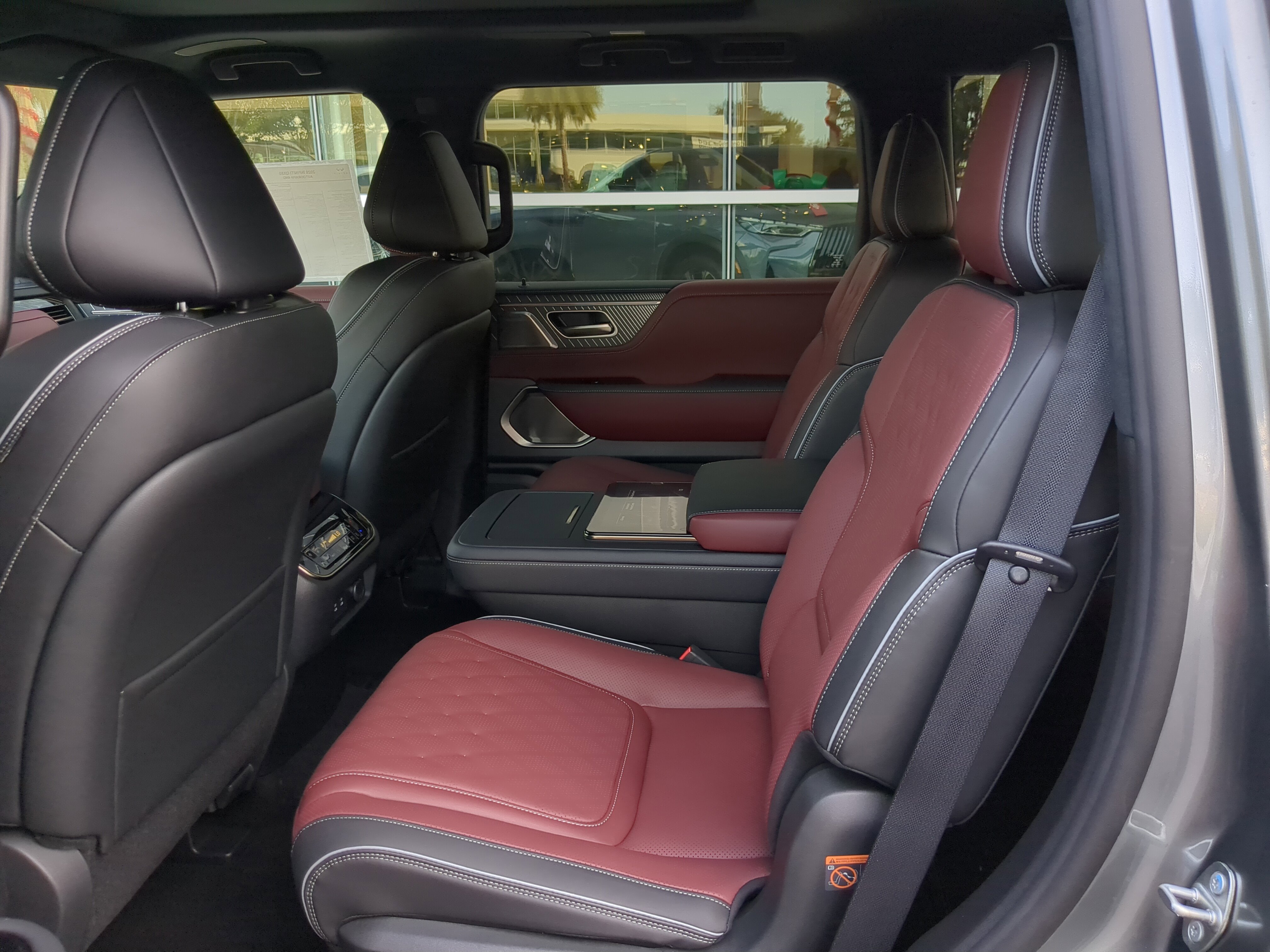 New 2026 INFINITI QX80 Autograph image 18